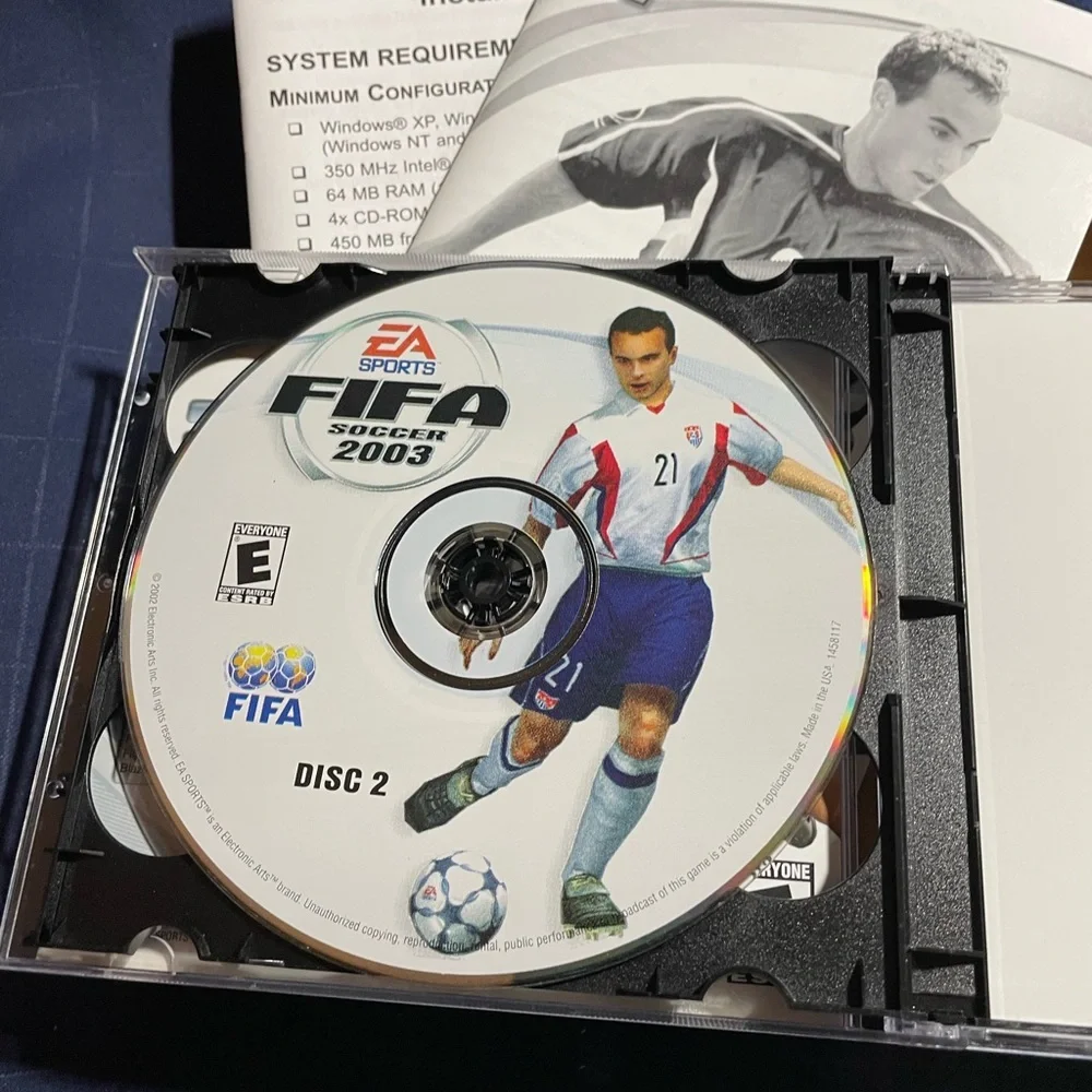VTG FIFA Soccer 2003 2-disc PC-CD w/ manuals & box